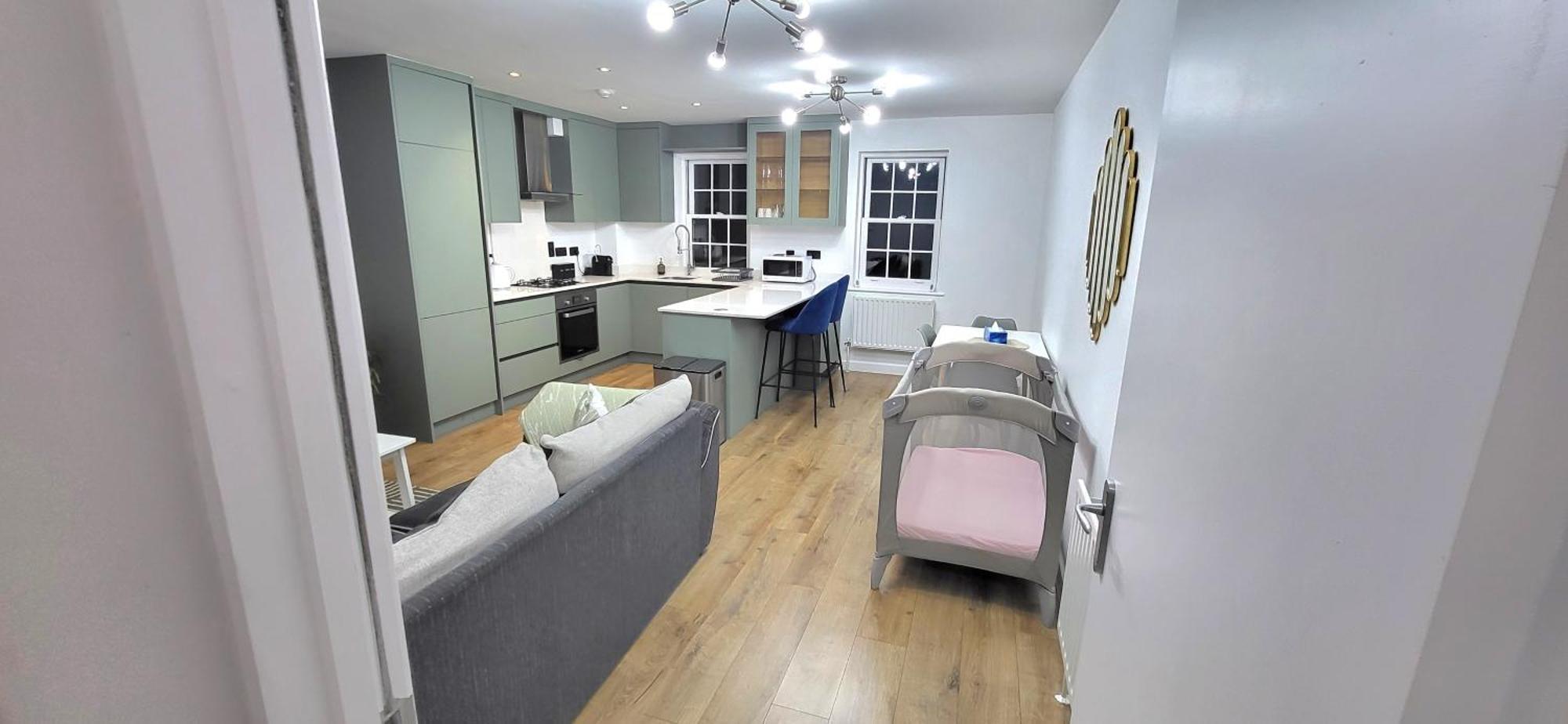 雷丁Stunning 3Br, Free Parking, Near Town Center, Long Term Discoun公寓 外观 照片