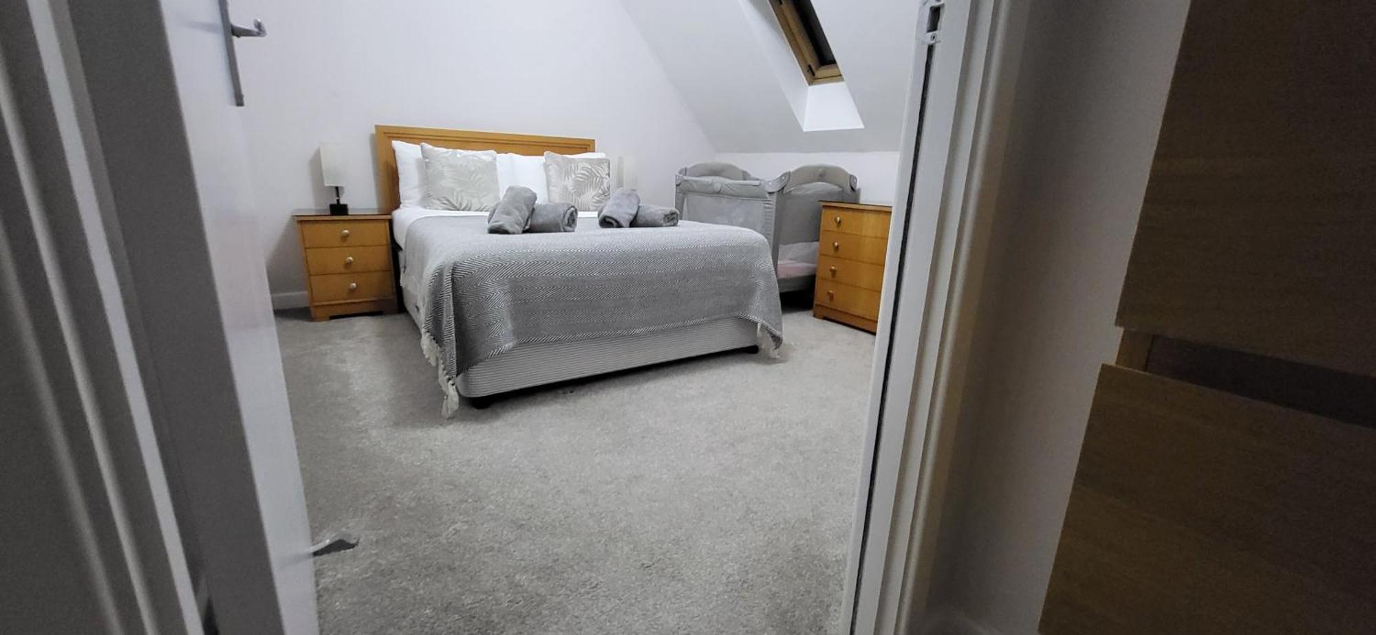 雷丁Stunning 3Br, Free Parking, Near Town Center, Long Term Discoun公寓 外观 照片